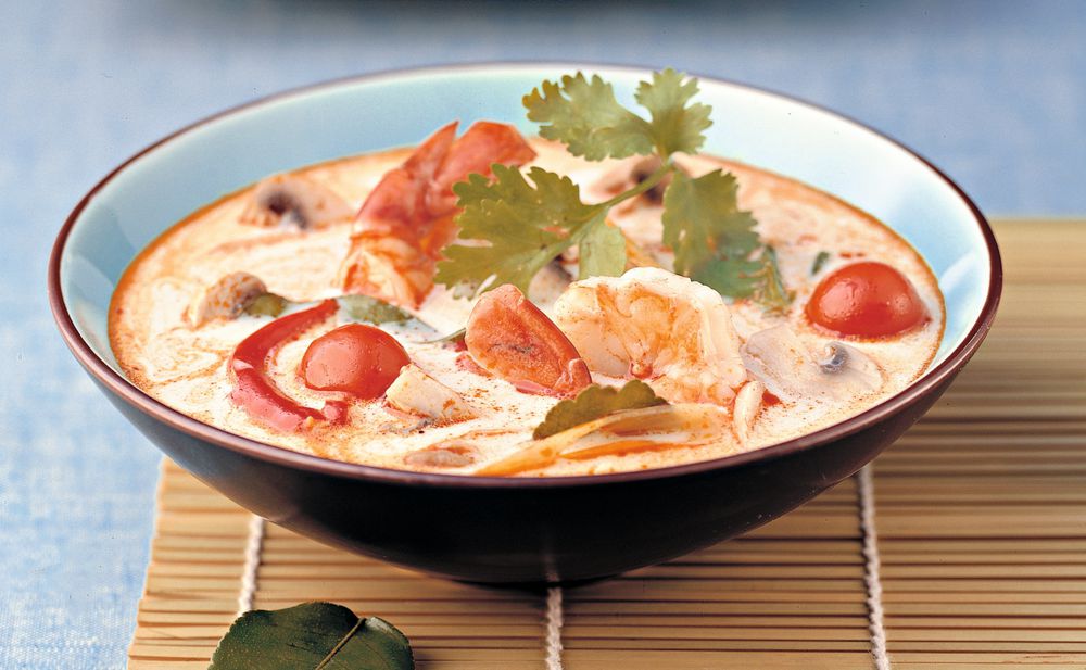 Tom Kha Gung: Thailändische Garnelen-Kokossuppe • Rezept • GUSTO.AT