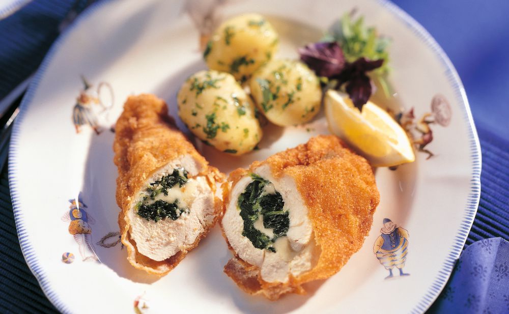 Hühnerschnitzel mit Spinat-Mozzarella-Fülle • Rezept • GUSTO.AT