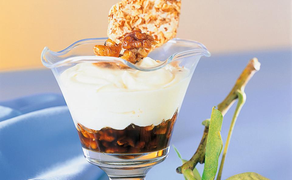 Walnuss-Mascarpone-Creme mit Nusskräcker