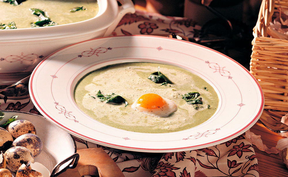 Spinat-Cremesuppe • Rezept • GUSTO.AT
